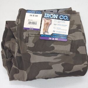 Iron Co. Camouflage Cargo Pants